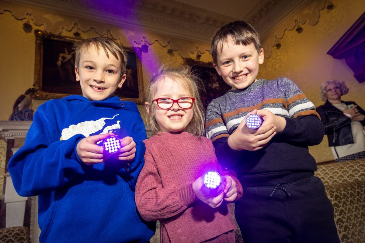 Boots & Danny's Hidden Bones UV Trail