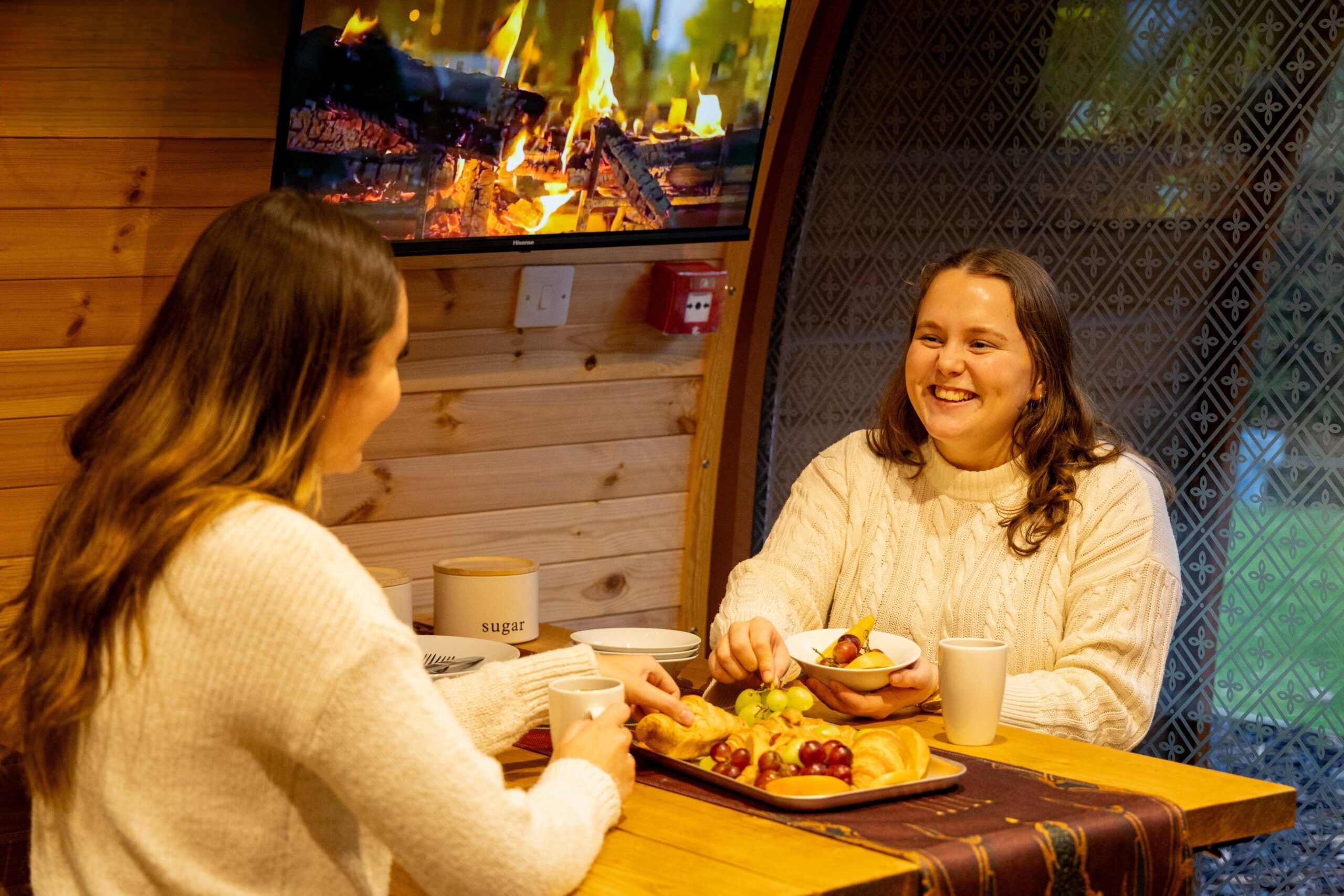 Cosy autumn/winter stays at Knights Retreat - Leeds Castle